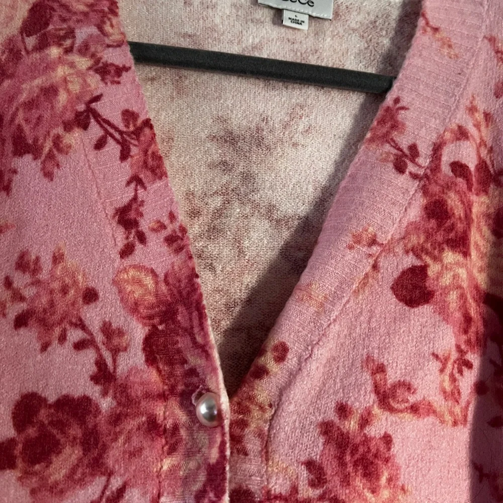 CeCe Women's Pink Floral Cardigan - Picture 11 of 15